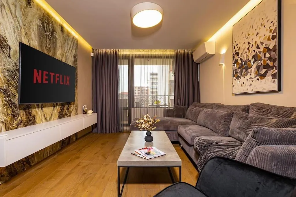 Central Victoria Home 2-Bedroom Apt Φιλιππούπολη Βουλγαρία
